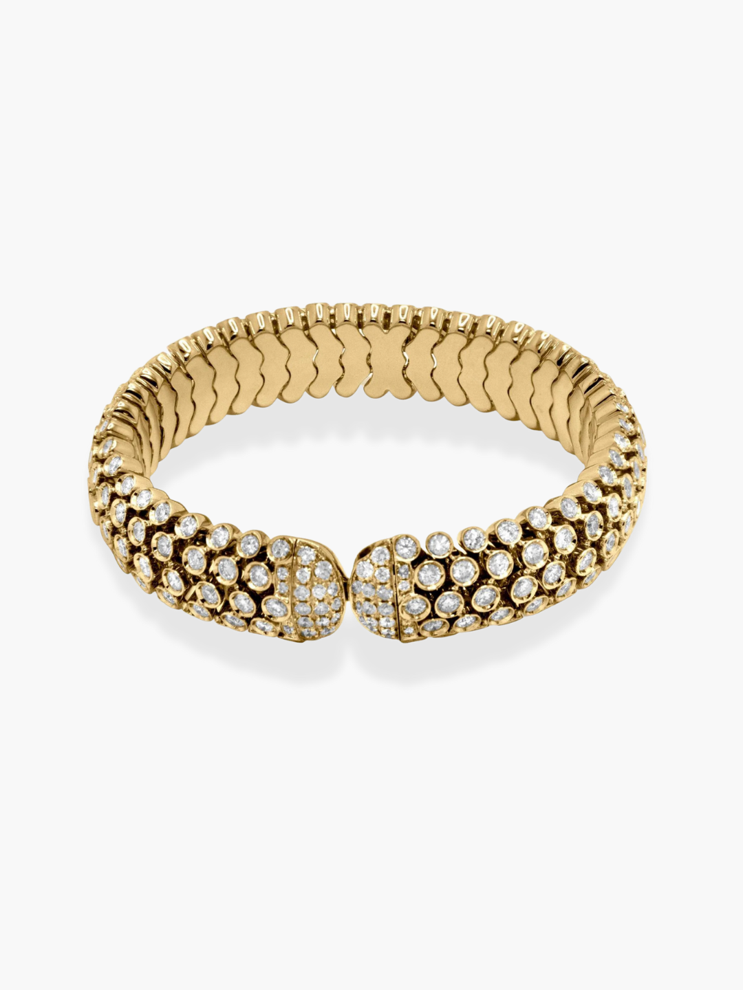 18k yellow gold diamond bangle
