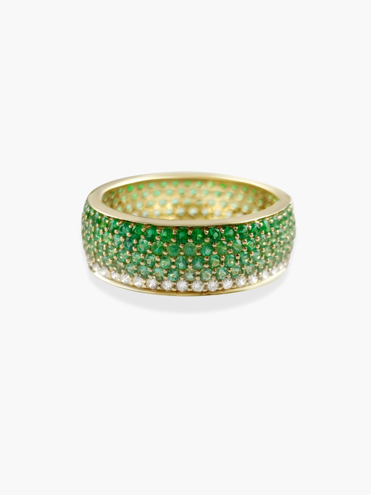 18k white gold diamond and emerald ombre ring
