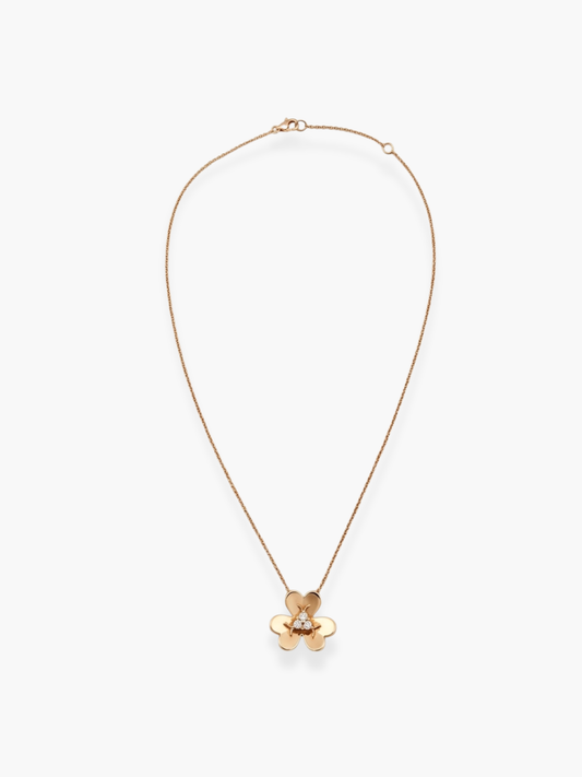 18k Rose Gold Diamond Flower Shaped Pendant Necklace