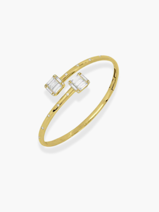 18K Yellow Gold Bangle With Diamonds