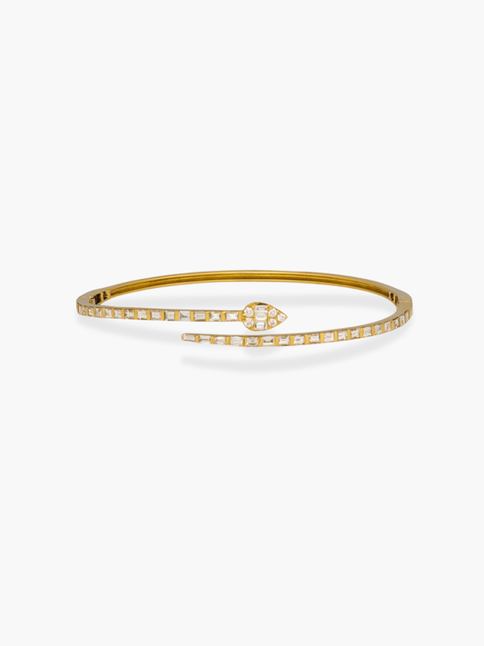 18k Yellow Gold Snake Shaped Bangle
