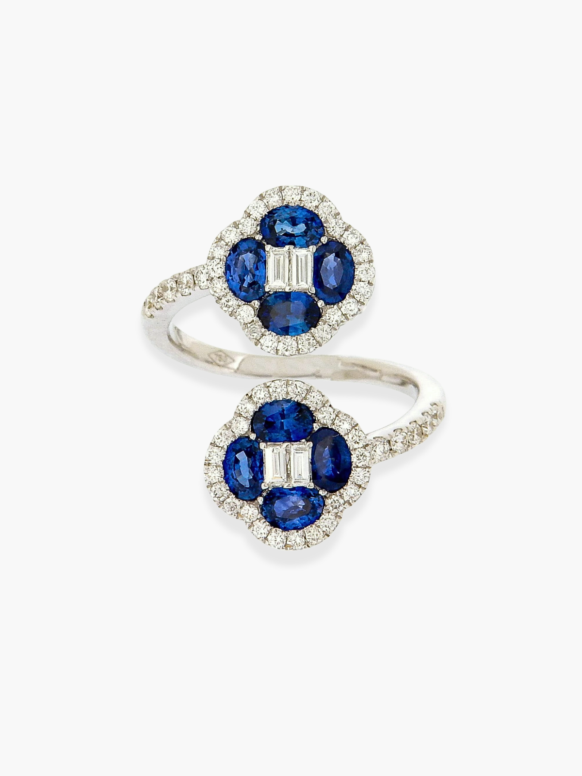 18k White Gold Diamond and Blue Sapphire Ring