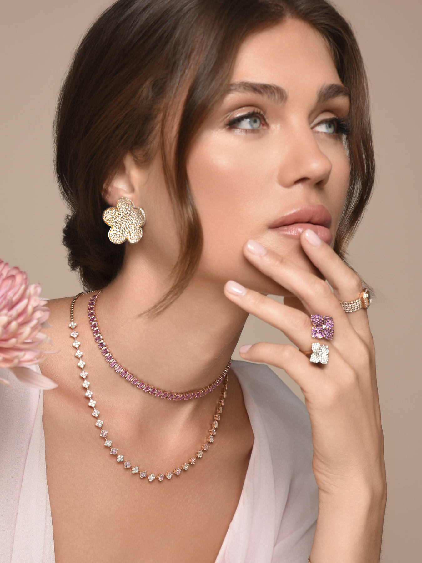 18K Rose Gold and Diamonds Large Flower Shaped Earrings