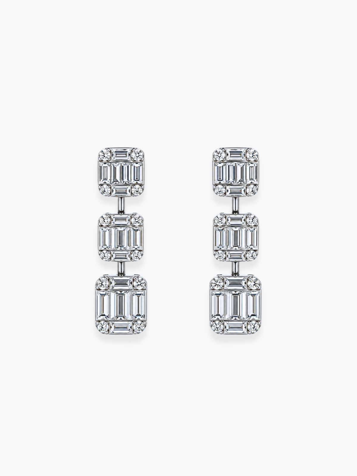 18k White Gold Diamond Earrings