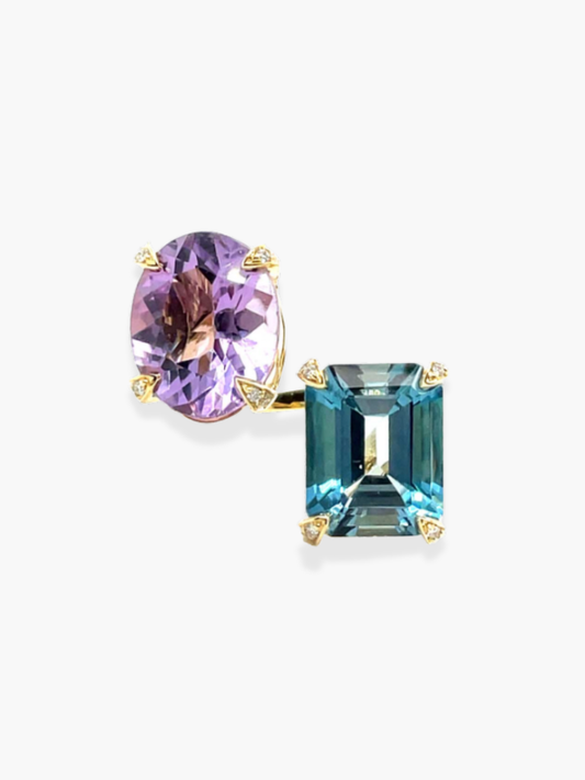18k Yellow Gold Oval Amethyst and Blue Topaz Diamond ring