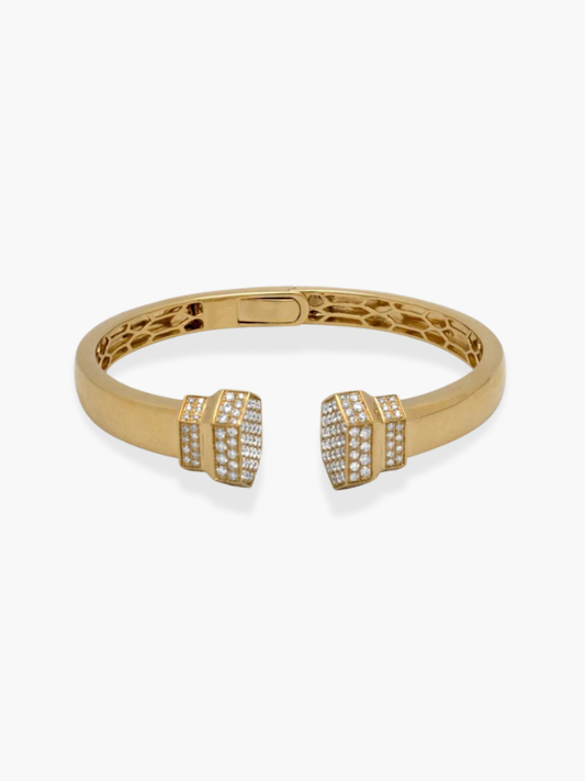 18K Yellow Gold Diamond Bangle