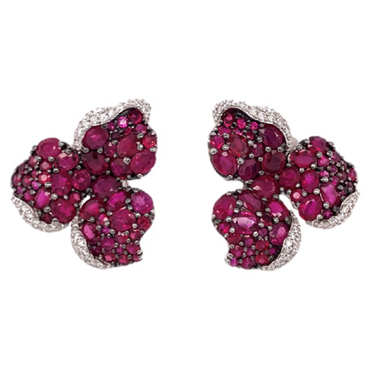 18K white gold diamond and ruby flower shaped earrings